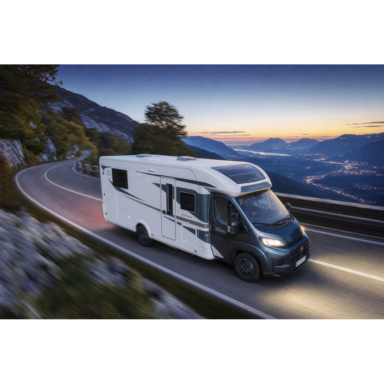 AUTOSTAR NAEOS P745LJ - 84.337 Eur (TVA INCLUS)