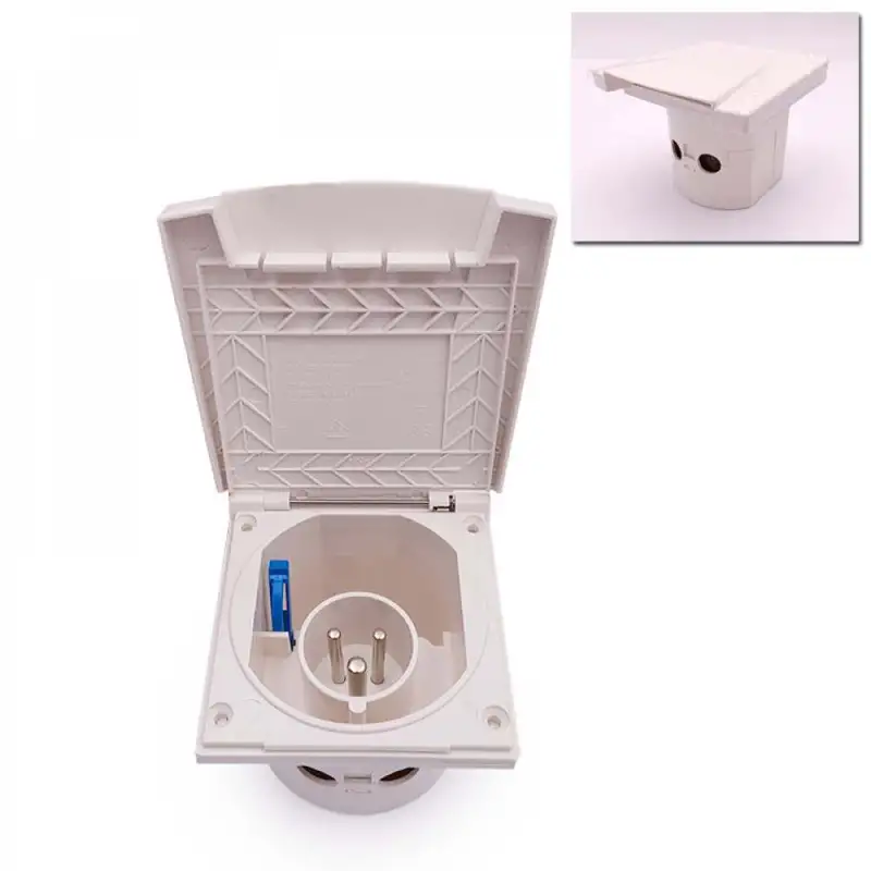 priza externa 220V CEE -TRIGANO